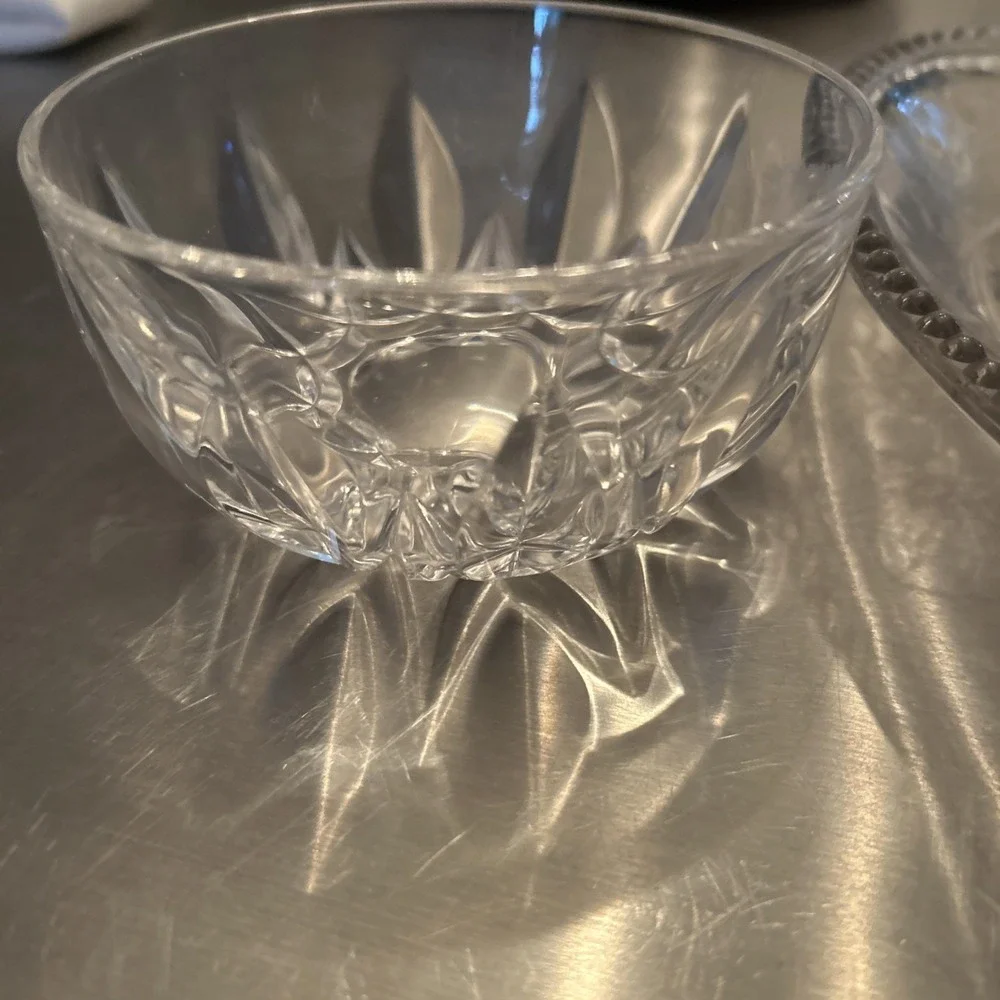 Vintage Clear‎ Pressed Glass Ivy Leaf Platter and Starburst Bowls 3 Piece Set